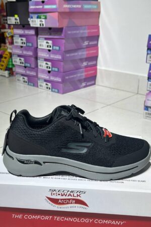 Skechers